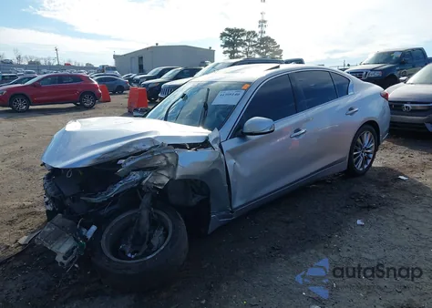 2018 Infiniti Q50 3.0T Luxe z USA, uszkodzony, nr VIN JN1EV7AP2JM364719